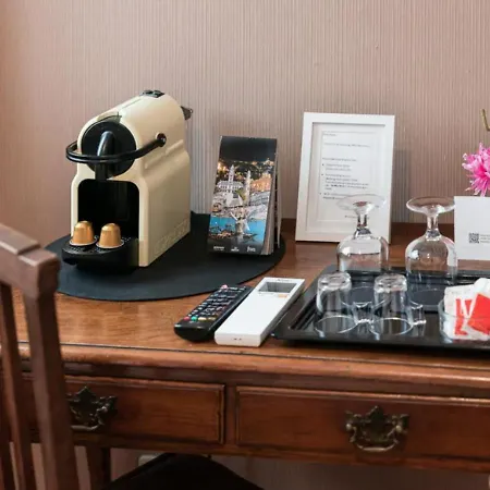 Office Suits In Flores By D&s 3* Porto