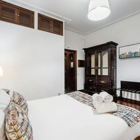 Office Suits In Flores By D&s Gasthof 3*