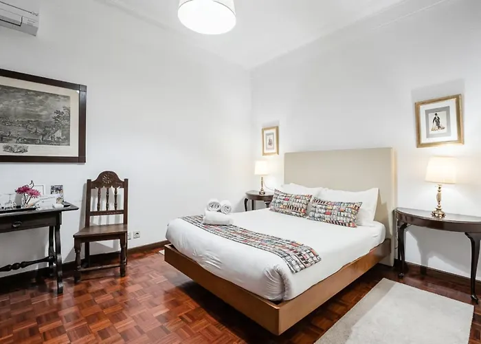 Office Suits In Flores By D&s