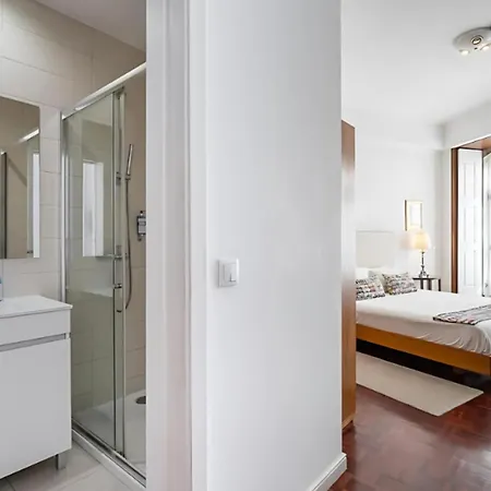 Office Suits In Flores By D&s Guest house Porto