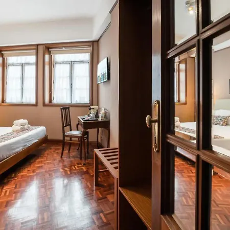 Office Suits In Flores By D&s 3* بورتو