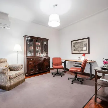 Guest house Office Suits In Flores By D&s 3*