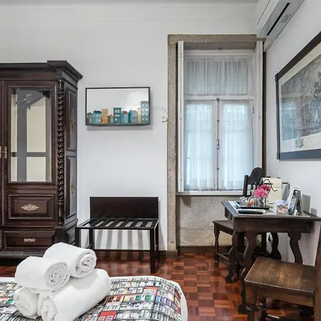 Guest house Office Suits In Flores By D&s 3*