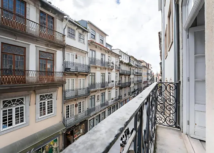 Office Suits In Flores By D&s 3*