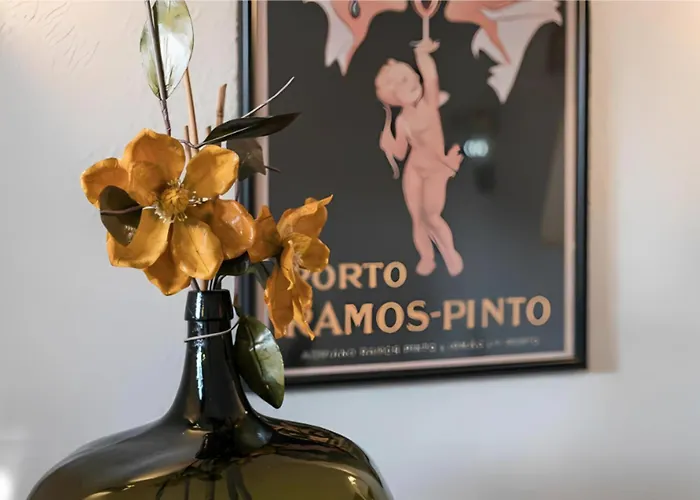 Office Suits In Flores By D&s Pensionat