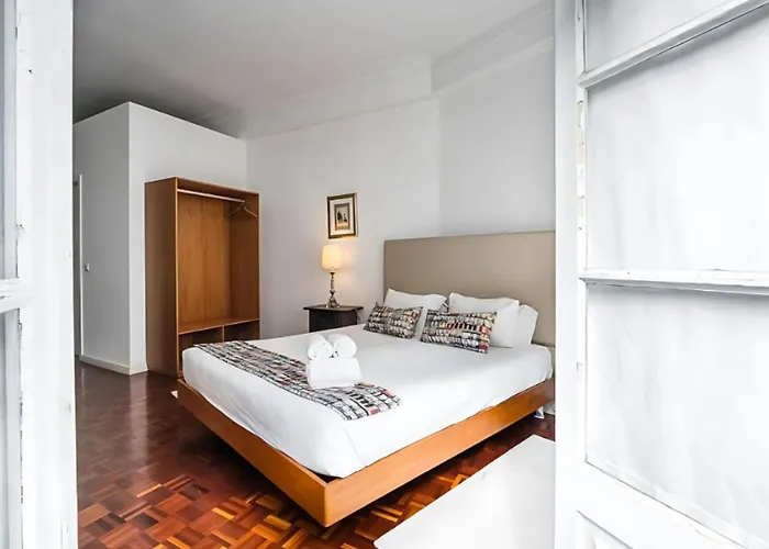 Office Suits In Flores By D&s Pensionat 3*