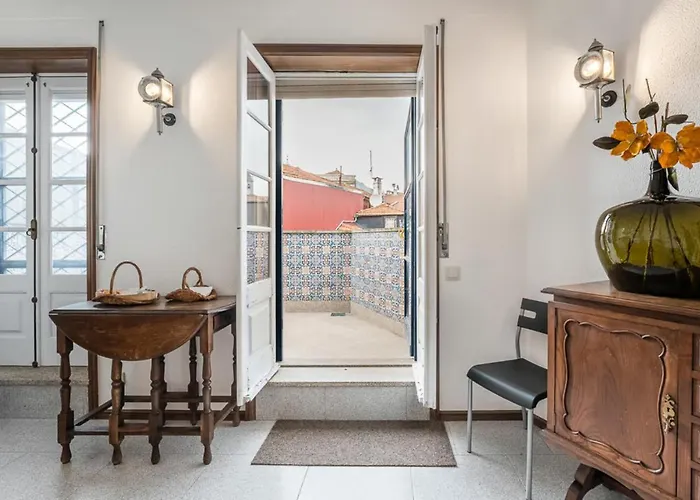 Pensionat Office Suits In Flores By D&s Oporto