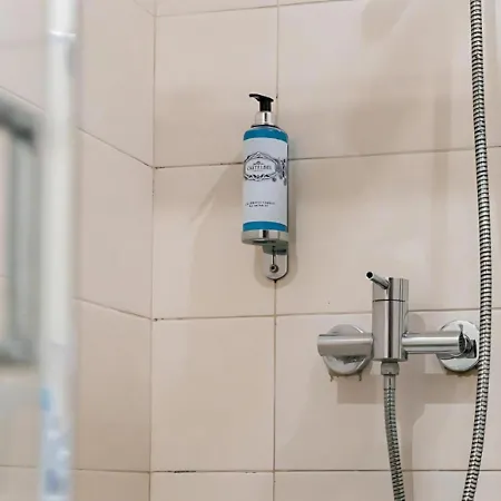 Affittacamere Office Suits In Flores By D&s Oporto