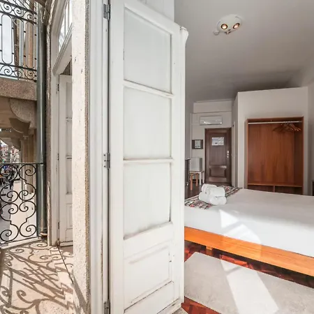 Office Suits In Flores By D&s Pensionat 3*