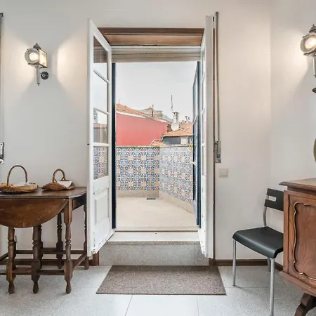 Pensionat Office Suits In Flores By D&s Oporto