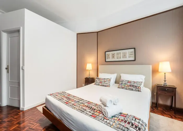 Office Suits In Flores By D&s