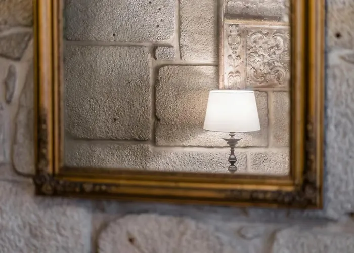 Office Suits In Flores By D&s 게스트하우스