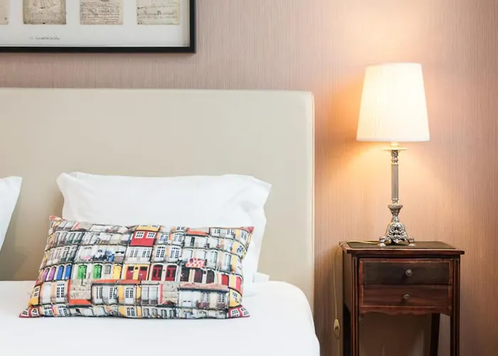 Office Suits In Flores By D&s 포르투