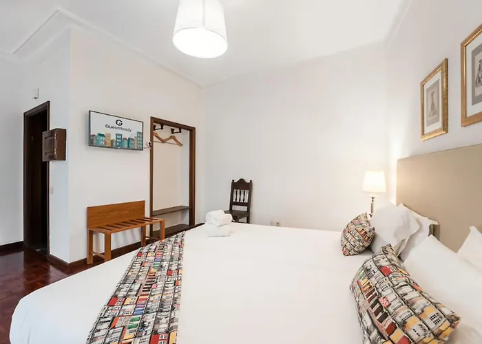 Office Suits In Flores By D&s 게스트하우스