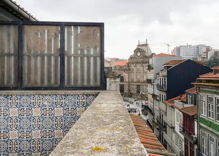 Office Suits In Flores By D&s 3*