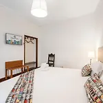 Office Suits In Flores By D&s 게스트하우스