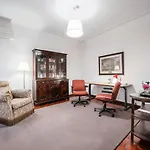 게스트하우스 Office Suits In Flores By D&s 3*