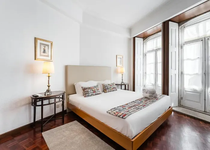 Office Suits In Flores By D&s ポルト